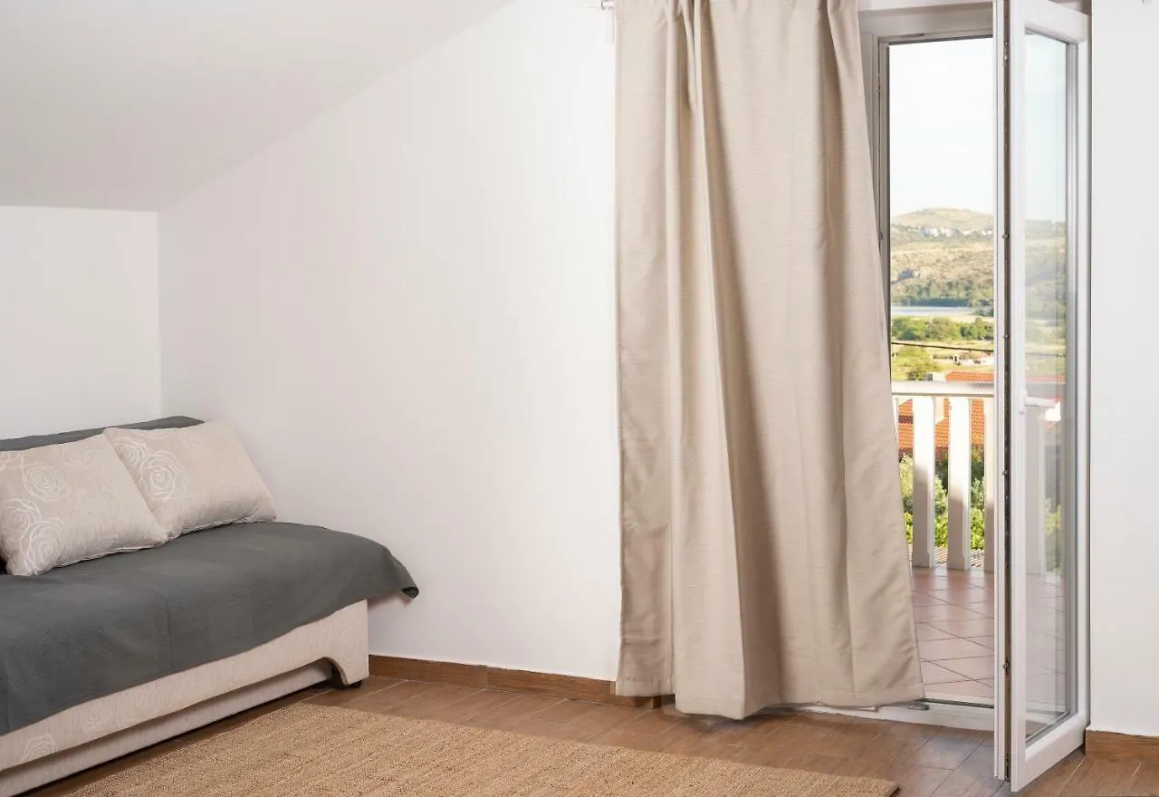 Vila Nemo Posedarje Croatia