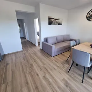  Apartment Madison